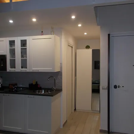 Akihome Portanova Appartement