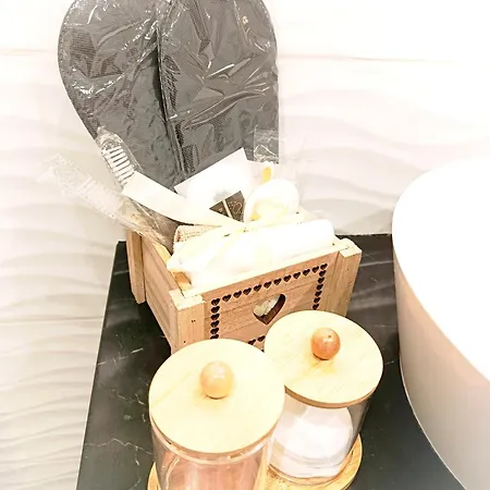 Akihome Portanova شقة *