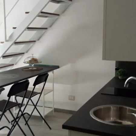 Akihome Portanova *
